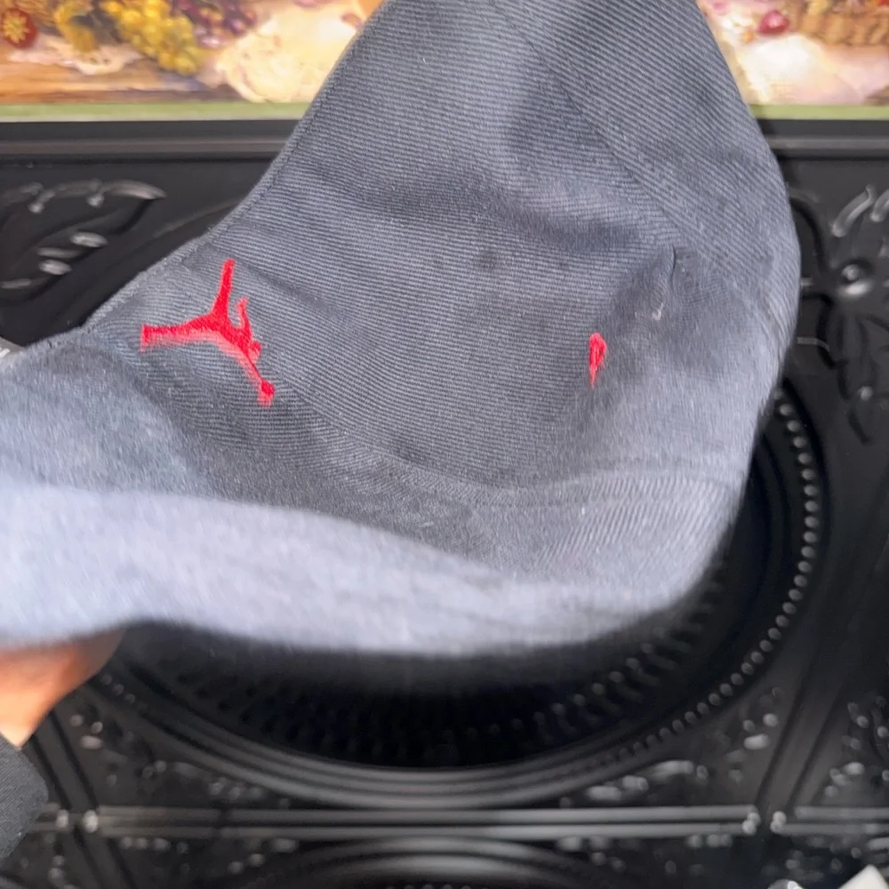 Vintage collectors Air Jordan Flight Hat with Red and White Details